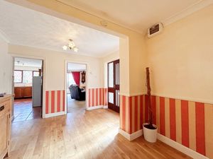 Entrance Hall- click for photo gallery